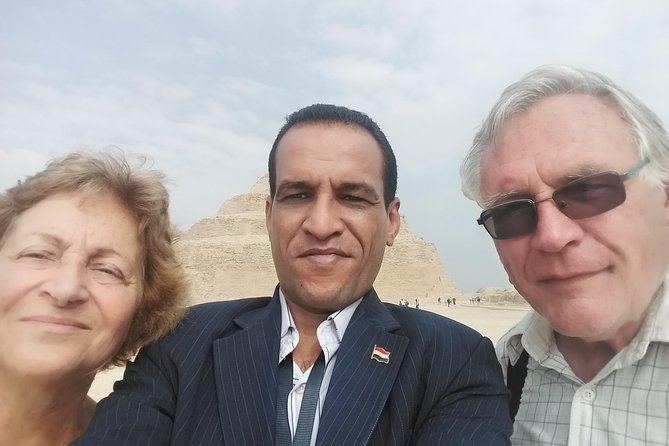 01 Day Tour to Pyramids Of Giza Memphis And Sakkara - Meeting and Pickup Details