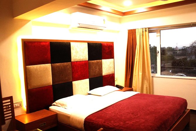 02 Nights & 03 Days Tour of Bhuj - Itinerary Highlights