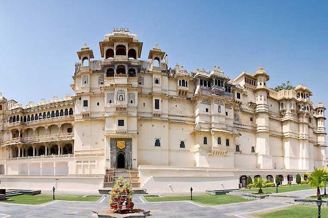 08 Days Golden Triangle Tour With Udaipur - Pickup and Start Details