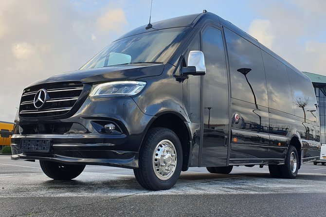 1-15 Persons Taxi or Bus Transfer Amsterdam Airport to Harderwijk - Pricing and Booking Details