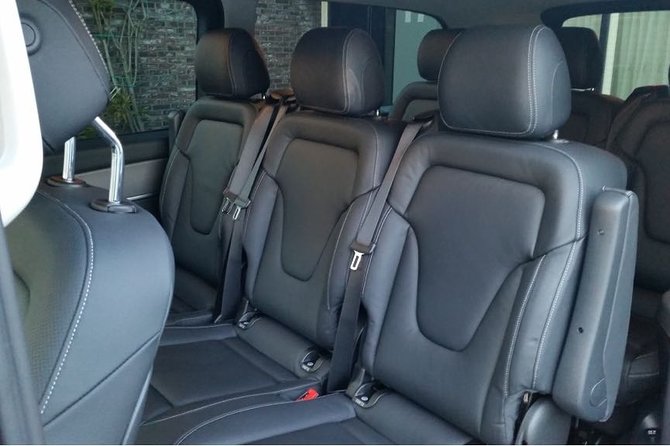 1-15 Persons Taxi or Bus Transfer Amsterdam Airport to Zandvoort - Pricing and Guarantee