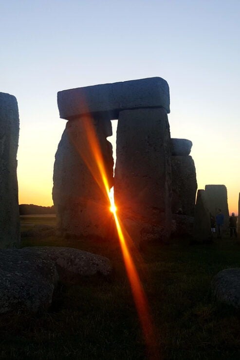 1/2 Day Tour to Stonehenge - Inclusions and Restrictions
