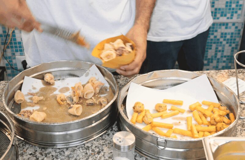 1.5 Hour Food Guided Tour & Sightseeing in Genoa - Good To Know