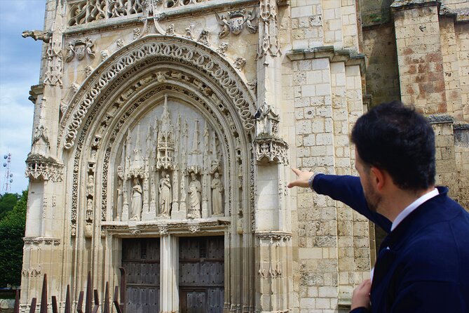 1.5 Hour Guided Tour in Poitiers - Exploring Poitiers Architectural Marvels