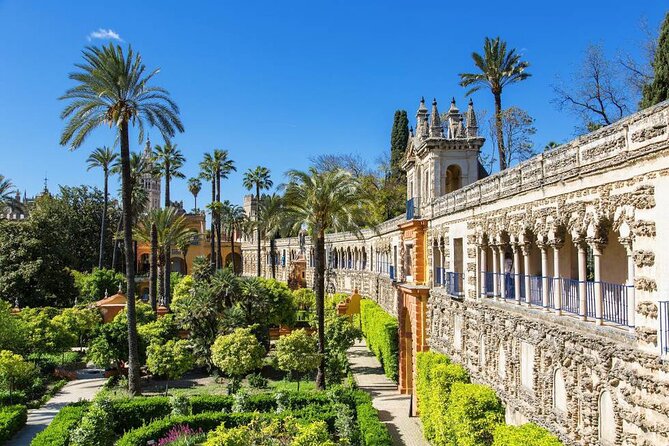 1.5 Hour Tour of the Alcázar of Seville - Meeting and Pickup Details