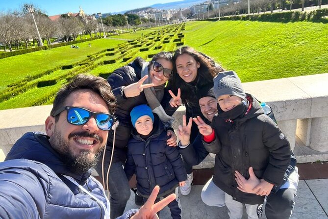 1.5 Hour TukTuk Tour - Lisbon Chiado & Principe Real - Tour Highlights