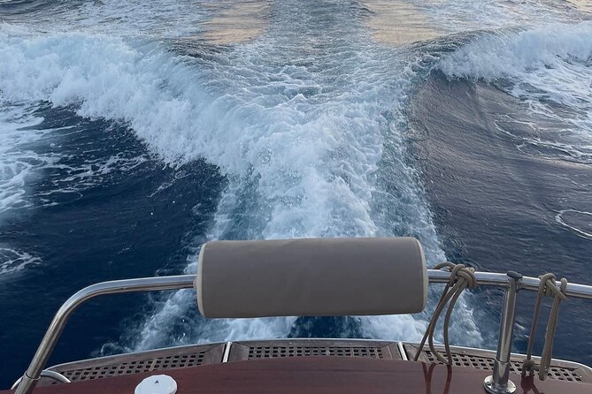 1.5 Hrs Shared Sunset Trip With Drinks and Snacks Frm Positano - Overview of the Experience