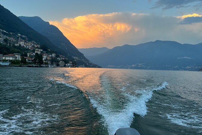 1 and a Half Hour Private Boat Tour on Lake Como - Life Jacket and Private Tour Details