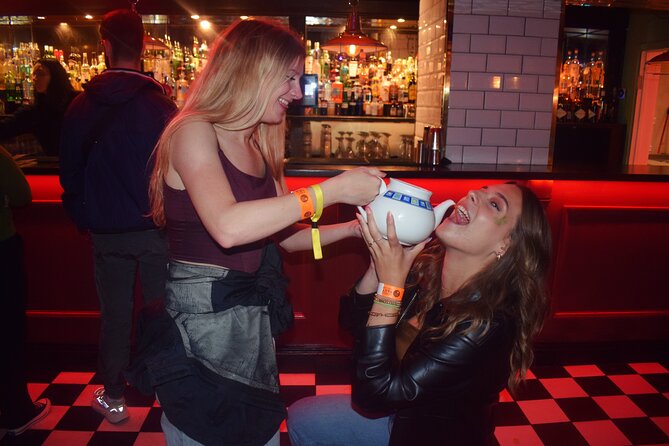 1 Big Night Out Weekend Club Crawl - Party Atmosphere and Entertainment