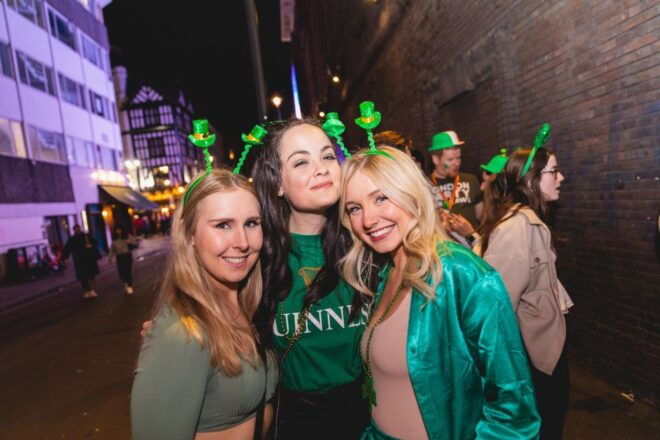 1 Big Night Out Weekend Club Crawl - Meet Great Company and Experienced Hosts