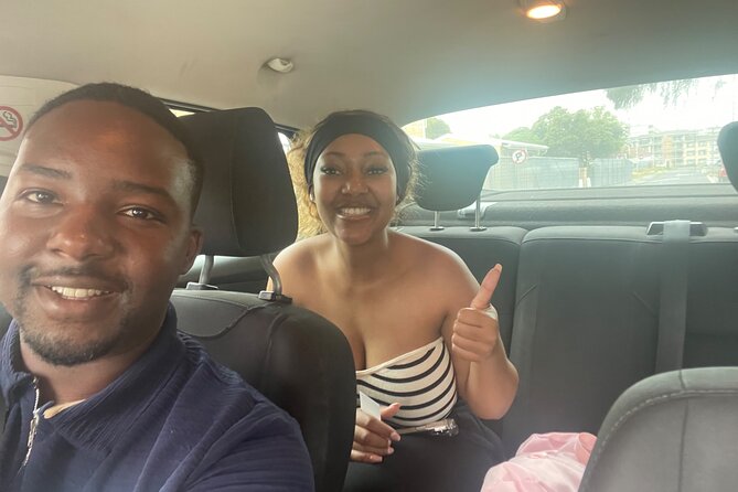 1.Cape Town Airport Transfer (&Private Tour Trips During Yo Stay) - Start and End