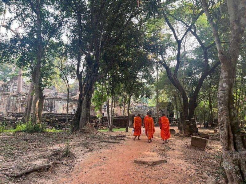 1-Day Angkor Wat Private Tour with Spanish Tour Guide. - Good To Know