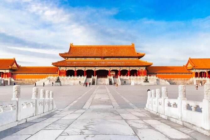 1-Day Emperors Tour in Bejing: Forbidden City, Beihai Park, Jingshan and Hutong - An In-Depth Look at the 1-Day Emperors Tour
