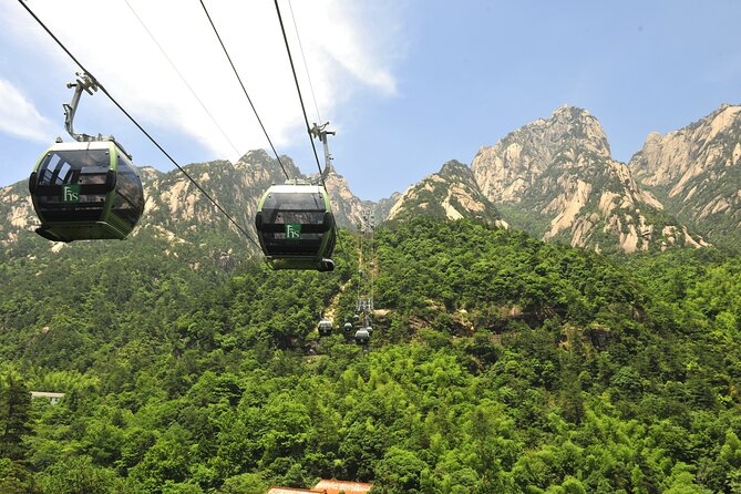 1 Day Guided Adventure of Mt. Huangshan/ the Yellow Mountain - Transportation and Logistics