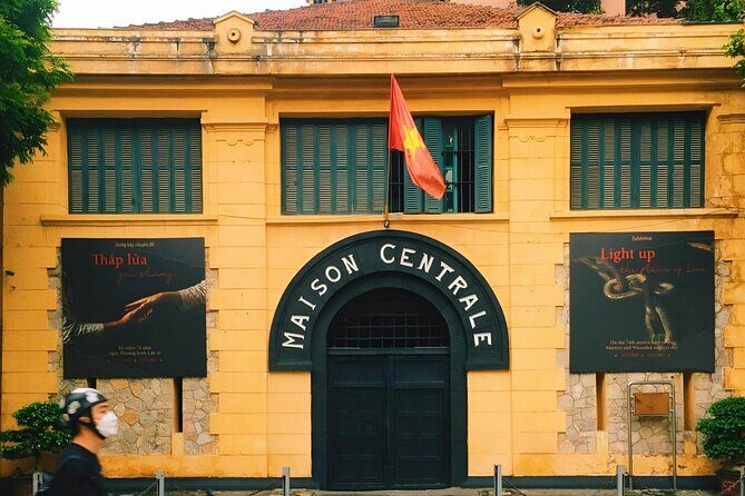 1 Day Guided Tour to Ha Noi City - FAQ