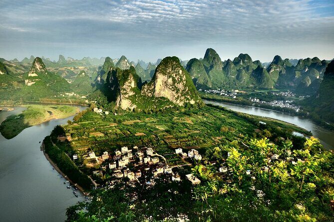 1-Day Guilin Tour to Reed Flute Cave, Bamboo Boat and Night Show - Transportation and Practical Details