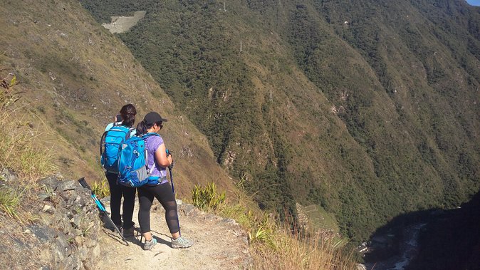 1 Day Hike on the Inca Trail 1 Day in Machupicchu: Private 2 Days Tour - Tour Overview