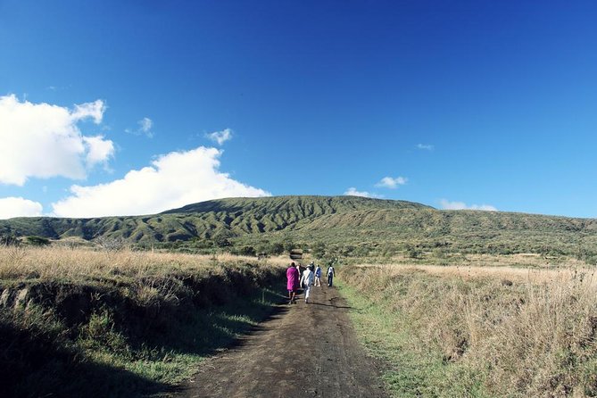 1 Day Hiking Mt Longonot With Optional Boat Ride From Nairobi - Pickup Information