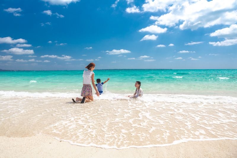 1 Day / Ishigaki Island: Phantom Island (Hamajima) Landing & Snorkeling & Kabira Bay SUP / Canoe (Okinawa) - Guides make the difference for first-timers