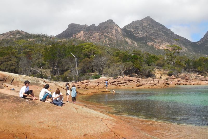 1 Day Launceston to Hobart via Wineglass Bay & Freycinet Tour - Wineglass Bay lookout: a steep but worthwhile climb