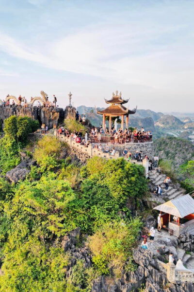 1 Day Luxury Tour in Bai Dinh, Trang An and Mua Cave - Transportation Comfort