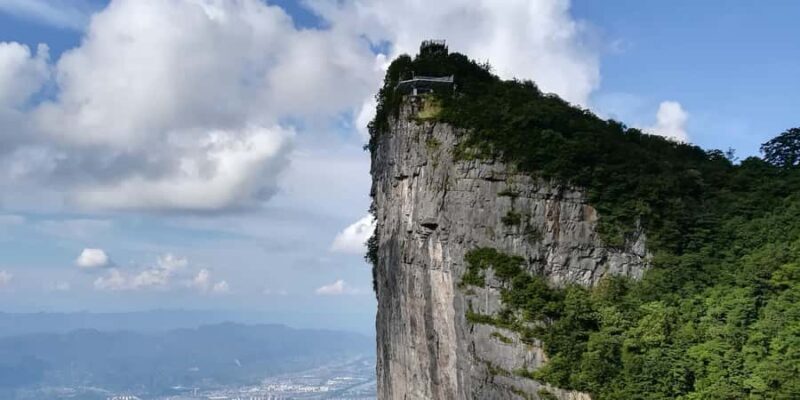 1-day mini day tour Glass Bridge + Tianmen Mountain - Who Would Love This Tour?
