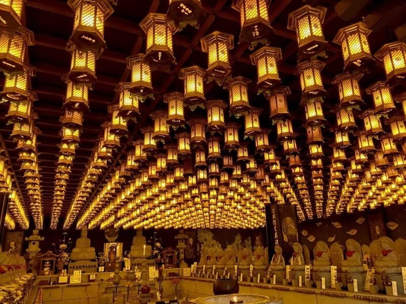 1-Day Miyajima Tour: One of Japans Most Scenic Spots - Senjokaku’s unfinished story