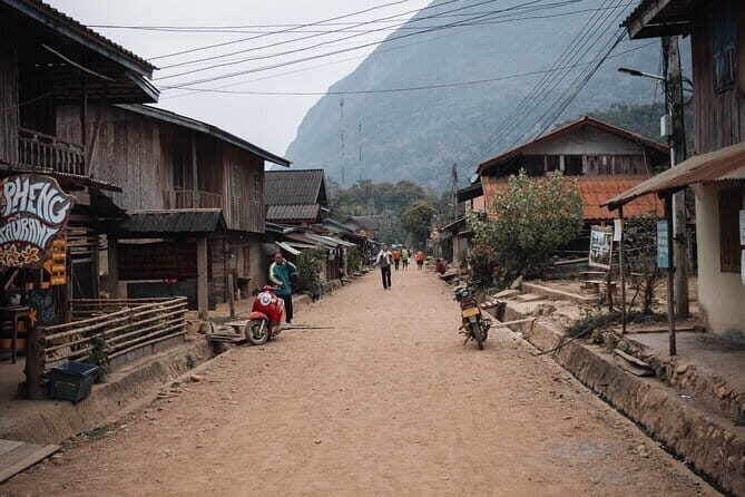 1 Day Nong khiaw to Weaving Village Mung Ngoi and Kayaking - What’s Included and What’s Not