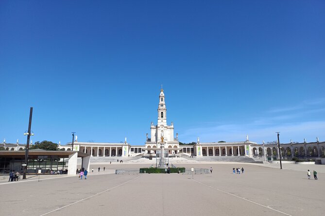1 Day Pilgrimage Experience to Fátima - Start Time and End Point
