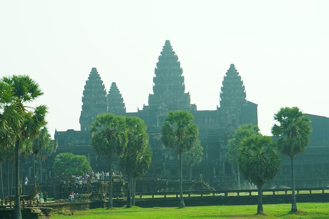 1 Day Private Angkor Wat Tour - Meeting Details