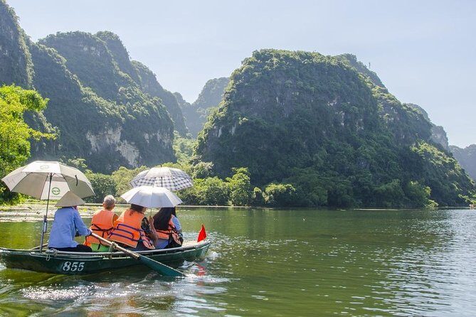 1 Day Private Ninh Binh Tour from Hanoi: Bai Dinh and Trang An - Exploring the 1 Day Private Ninh Binh Tour from Hanoi: Bai Dinh and Trang An