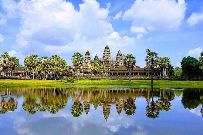 1 Day Private Tour to All Angkor Main Temples and Bakheng Sunset - What to Expect