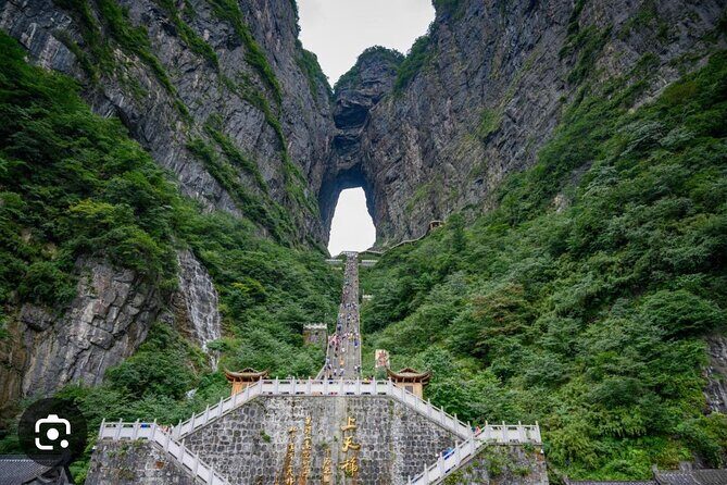 1-Day Private Tour to Tianmen Mountain & Furong Town Night Light - A Closer Look at the Itinerary