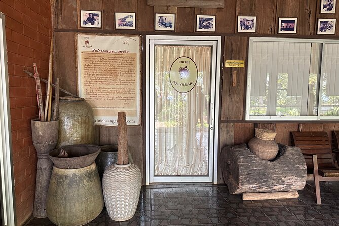 1 Day Private Tour White Temple and Renewed Doichang Coffee - Tour Overview