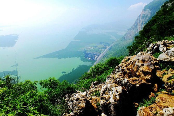 1-Day Private Tour:Stone Forest and Western Hill(Dragon Gate) from Kunming - Who Should Book This Tour?  