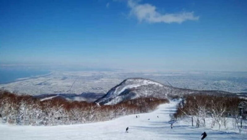 1-Day Ski Tour Package from Sapporo Station - What to Expect from the Tour