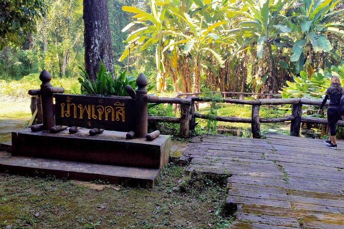 1-Day Sticky Waterfall Hike & Mountain Biking to Mae Kuang Lake - Meeting and Pickup Information