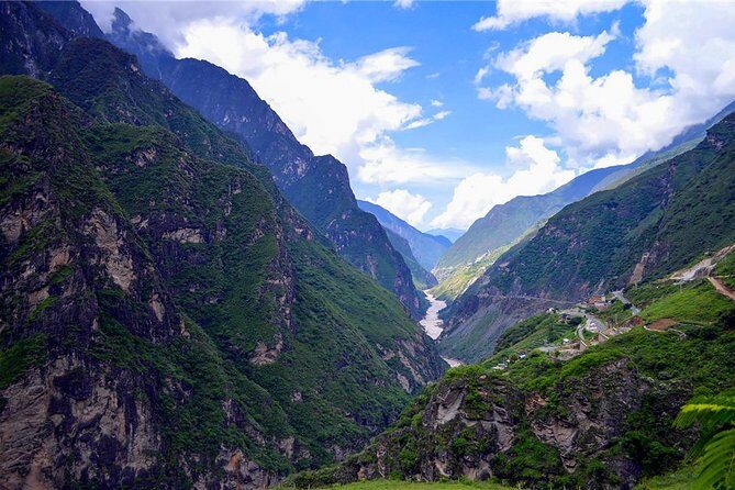 1 Day Tiger Leaping Gorge Hiking Tour from Lijiang - The Sum Up