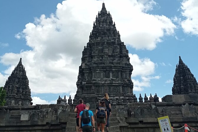 1 Day Tour Borobudur Temple,Prambanan Temple,Plaosan Temple - Tour Itinerary