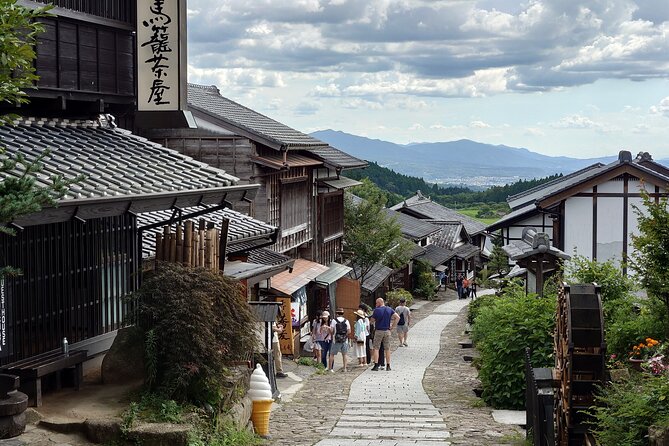 1-Day Tour From Matsumoto: Walk the Nakasendo Trail - Traveler Reviews