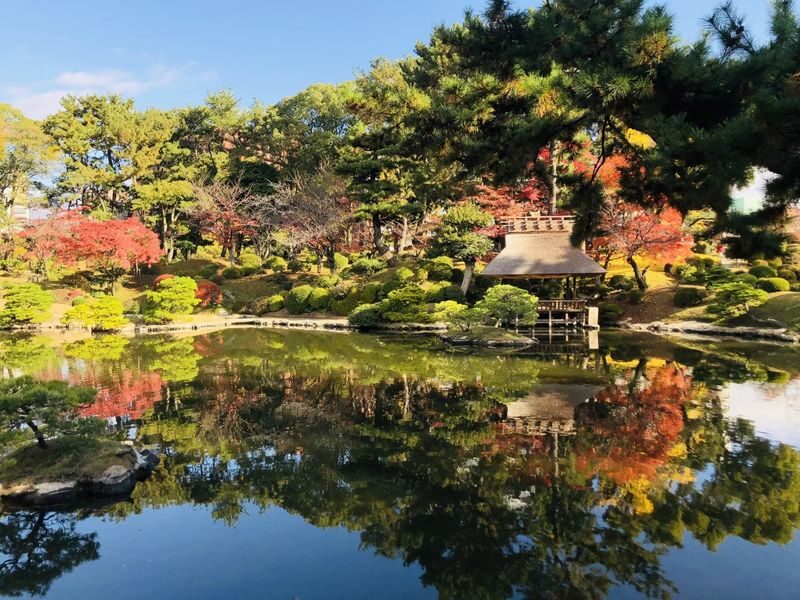 1-Day Tour: Hiroshima Hidden Gems & Highlights - Hiroshima Castle: the city’s origins, without the tower