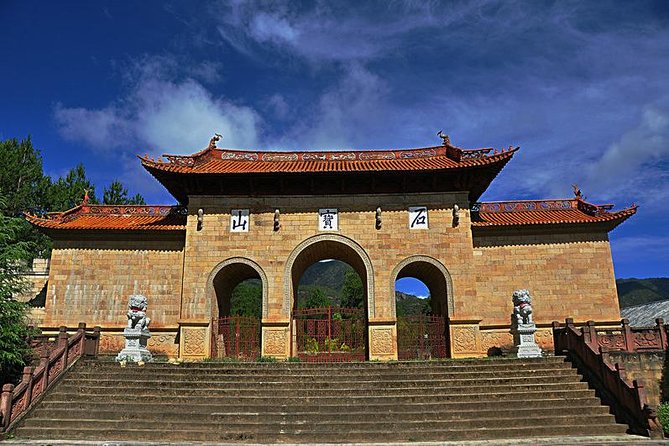 1 Day Tour in Shaxi Old Town and Shibaoshan Mountain From Lijiang - Cancellation Policy