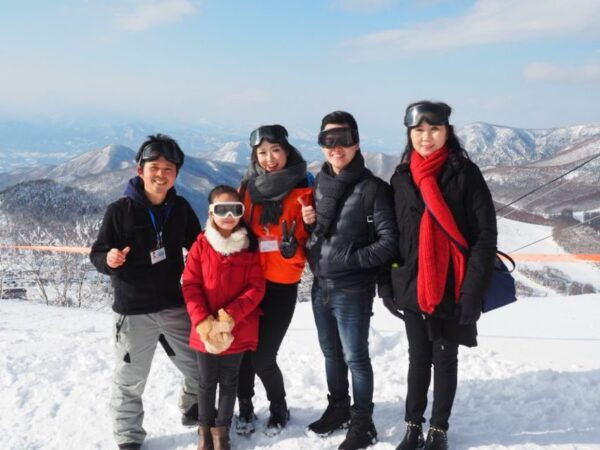 1 Day Tour: Snow Monkeys & Snow Fun in Shiga Kogen - Customer Feedback and Ratings