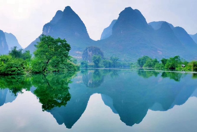 1-Day Tour:Yangshuo Yulong Bamboo Boat and Ruyi Peak Cable Car From Guilin Hotel - Customer Reviews