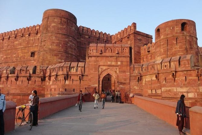 1-Day Trip to Taj Mahal, Agra From Bangalore With Both Side Commercial Flights - Tour Pricing and Booking Information