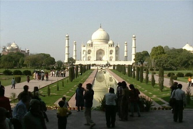 1-Day Trip to The Taj Mahal and Agra from Pune with Both side Commercial Flights - Introduction