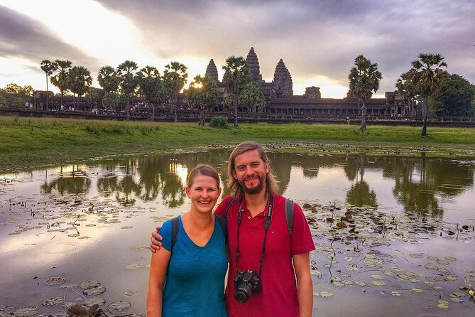 1-Day Uncover the Endless Treasure of Angkor Tour With Sunrise. - Itinerary Overview
