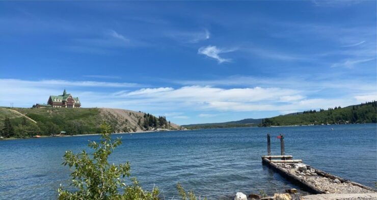 1 Day Waterton Lakes National Park Tour From Calgary - Tour Highlights