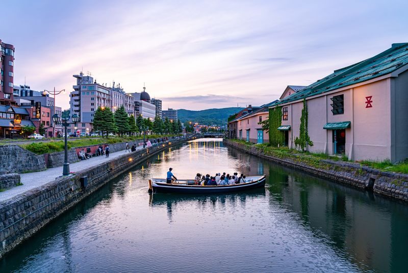 1-Day Yoichi & Otaru Walking Tour - The day at a glance