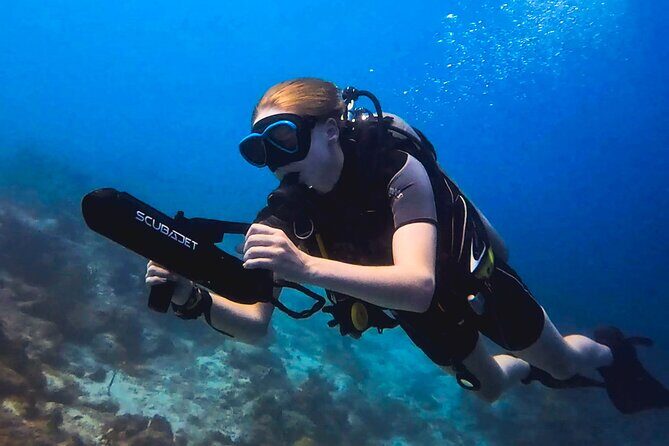 1 DPV dive at Director's Bay in Curacao - Good To Know